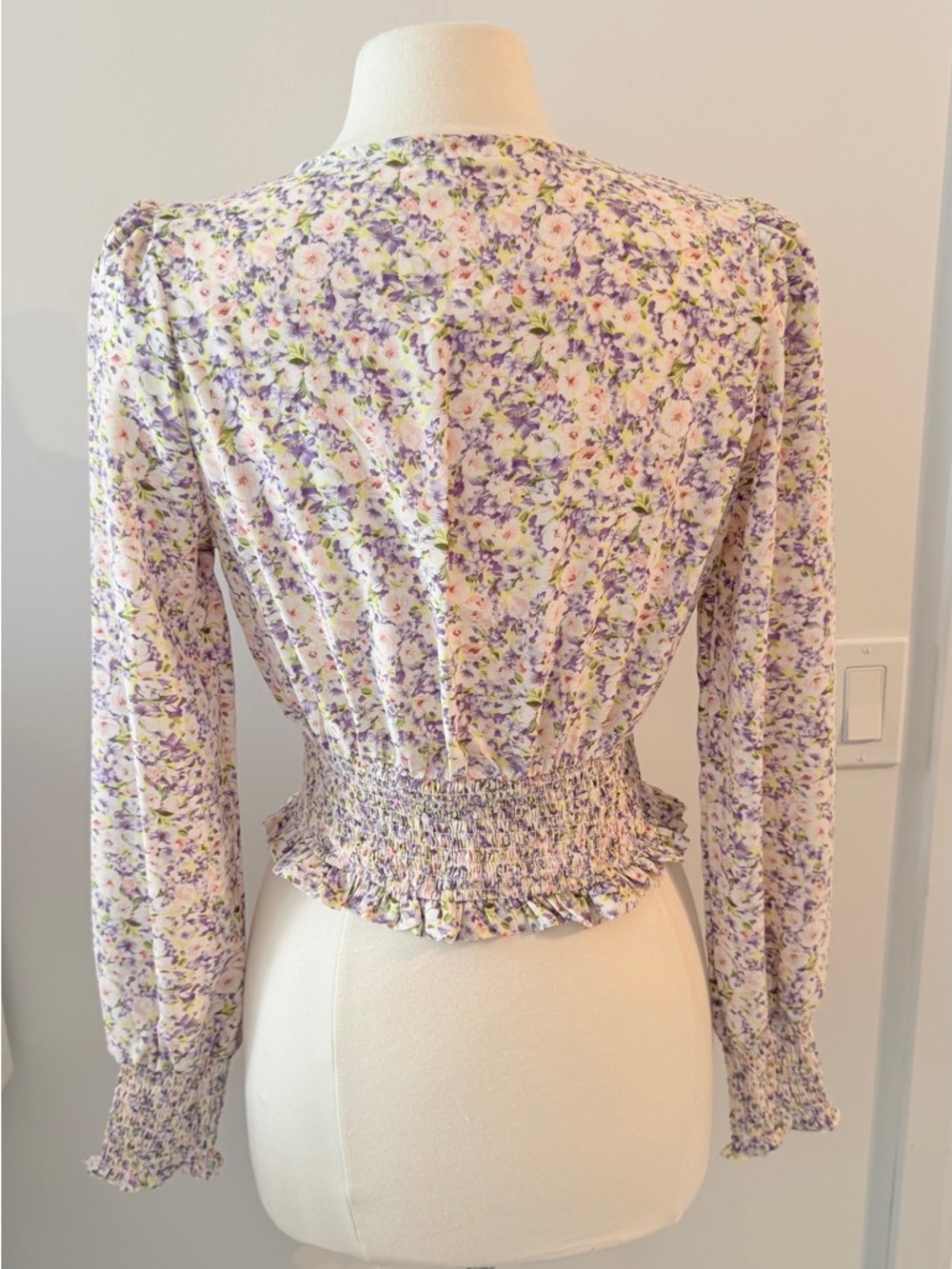 Heartloom Floral Corset-Style Blouse Smocked Waist Button Front Size S - Picture 8 of 9